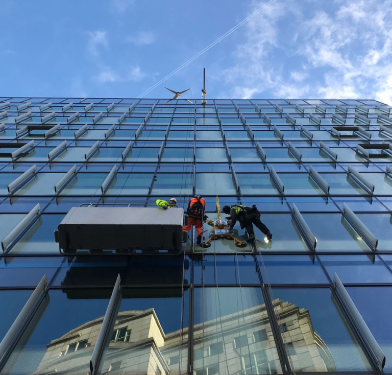 Commercial window contractor Northern Virginia